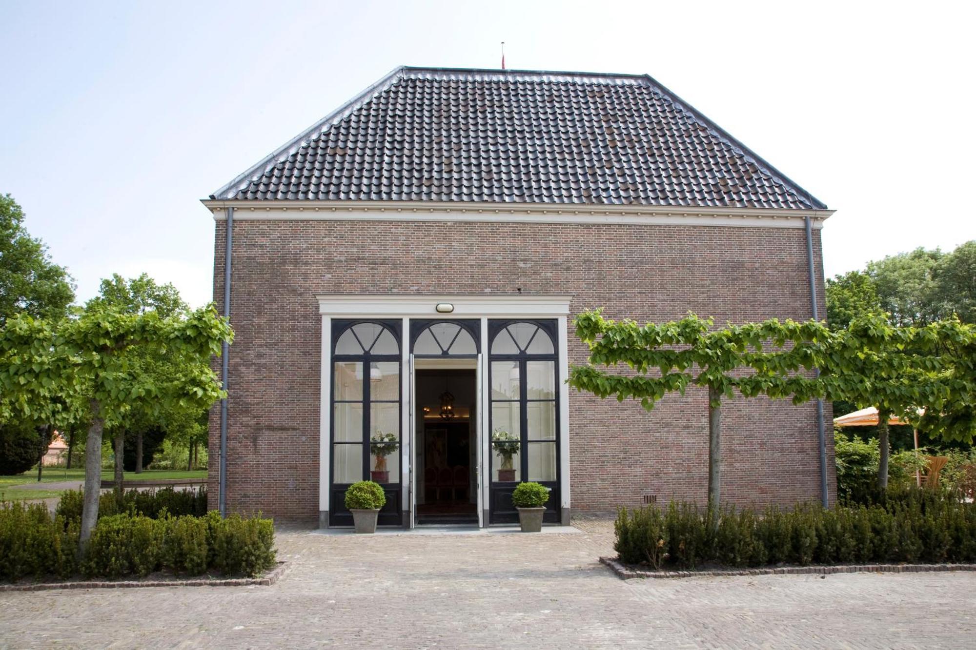 Stadspaleis Hotel & Restaurant Oldruitenborgh Vollenhove Exterior foto