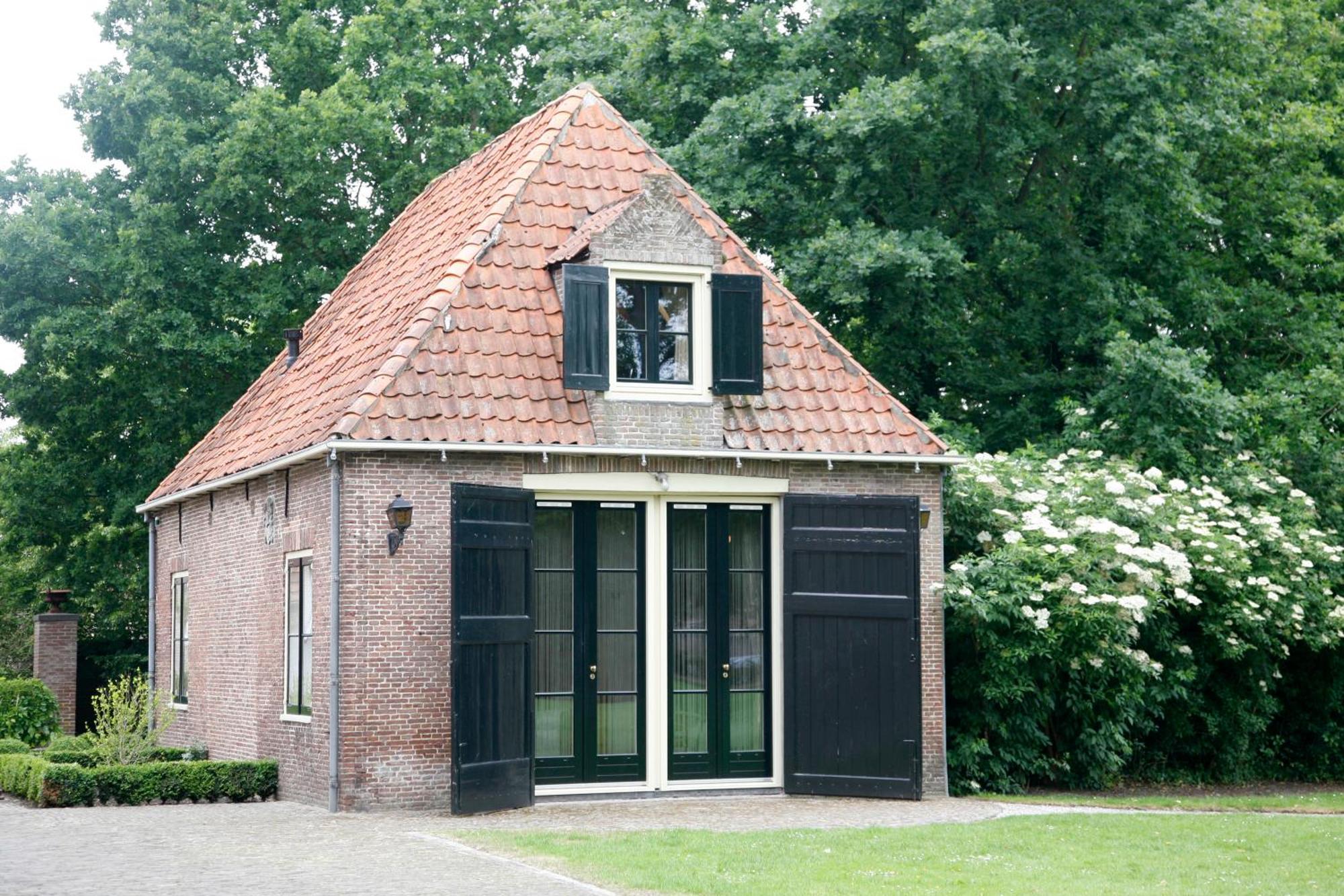 Stadspaleis Hotel & Restaurant Oldruitenborgh Vollenhove Exterior foto