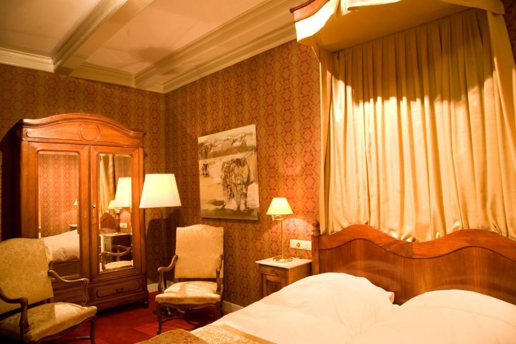 Stadspaleis Hotel & Restaurant Oldruitenborgh Vollenhove Habitación foto