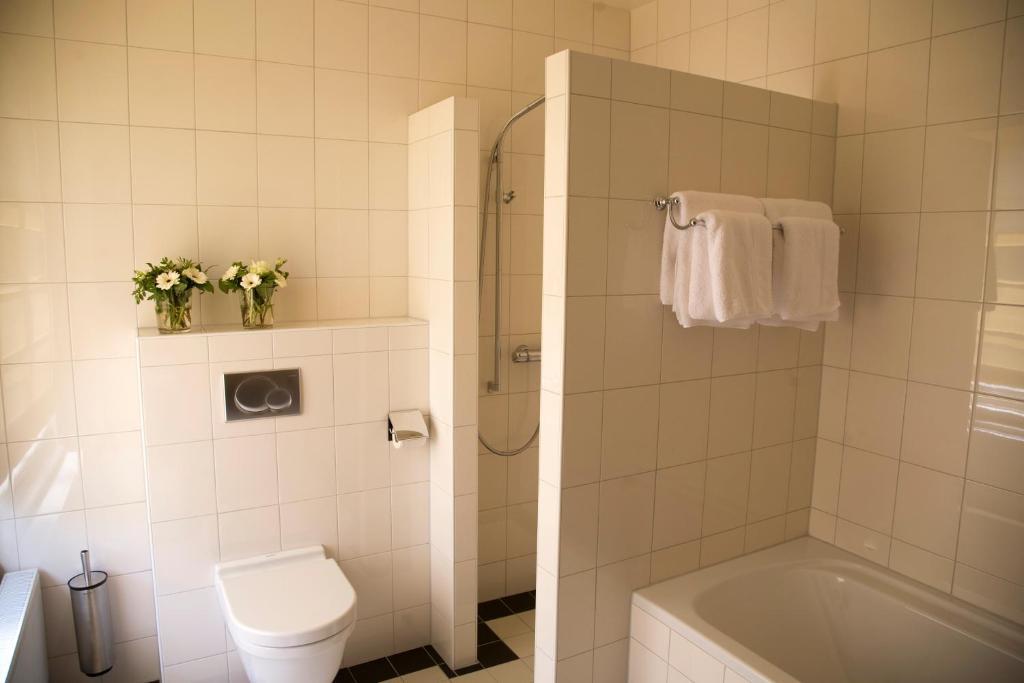 Stadspaleis Hotel & Restaurant Oldruitenborgh Vollenhove Habitación foto