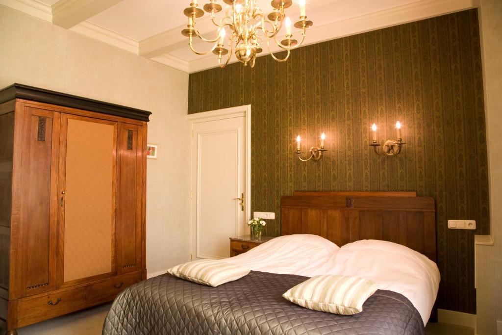 Stadspaleis Hotel & Restaurant Oldruitenborgh Vollenhove Habitación foto